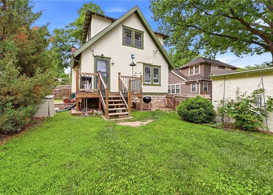 309 E Winthrope Road — photo 40