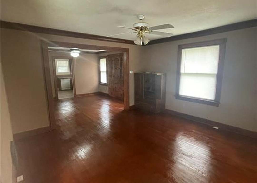 8505 Wayne Avenue — photo 8