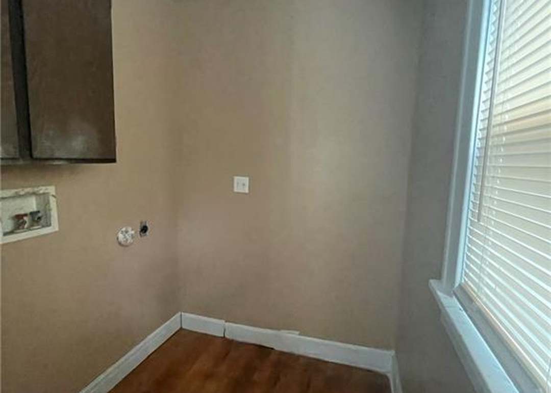 8505 Wayne Avenue — photo 14