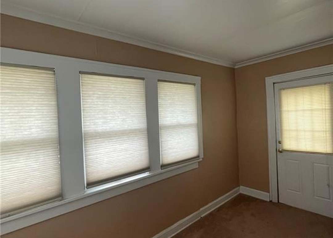 8505 Wayne Avenue — photo 15