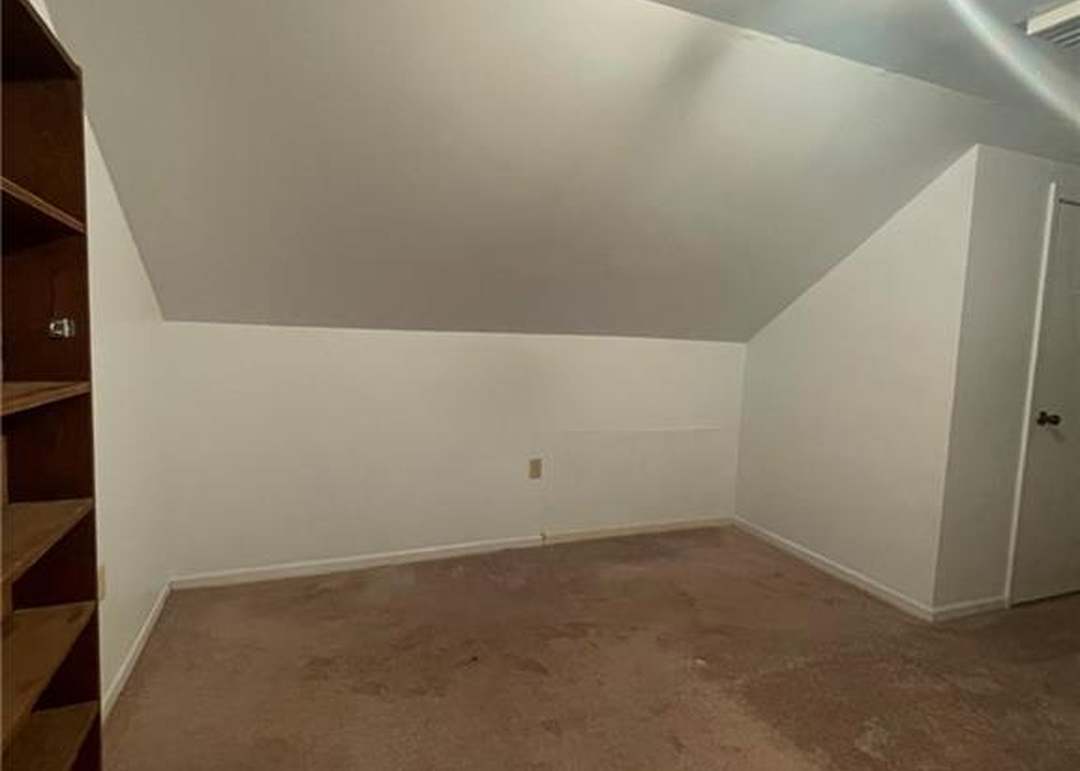 8505 Wayne Avenue — photo 21