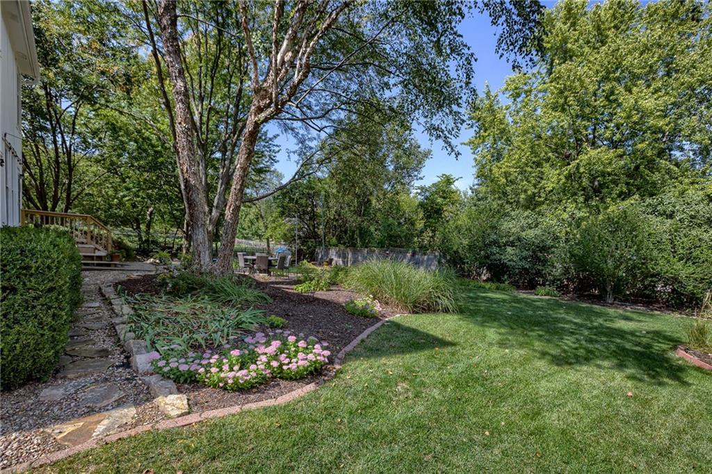 11316 W 116 Street — photo 22