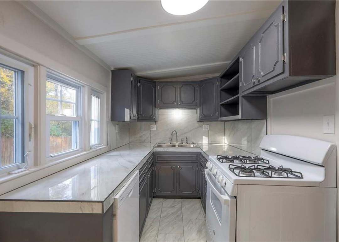 826 S Arlington Avenue — photo 4