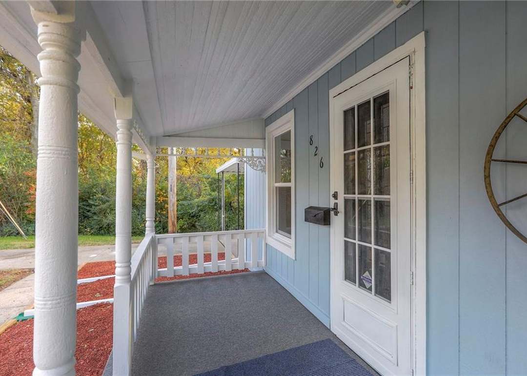 826 S Arlington Avenue — photo 11