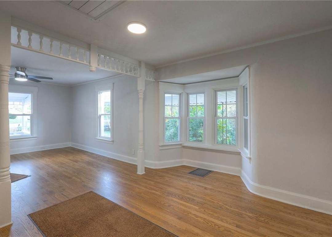 826 S Arlington Avenue — photo 16