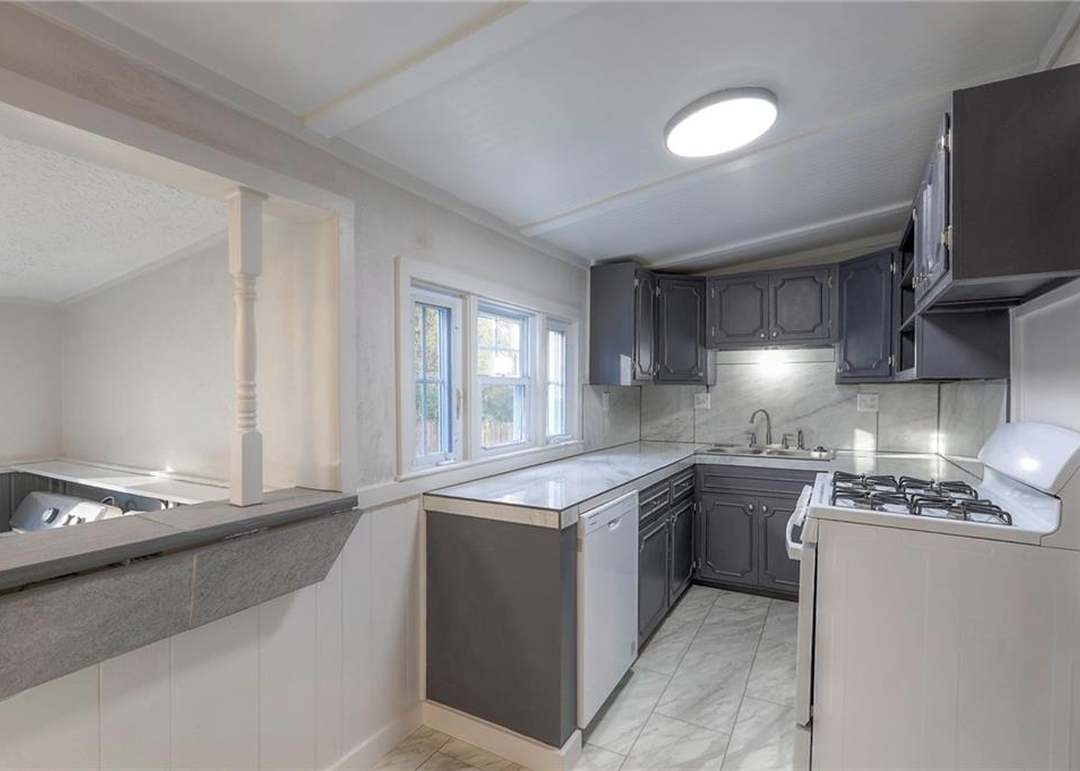 826 S Arlington Avenue — photo 17
