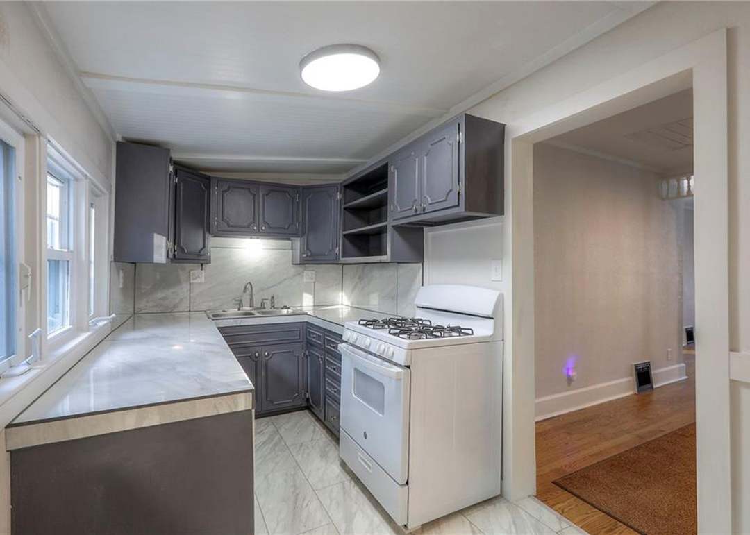826 S Arlington Avenue — photo 18