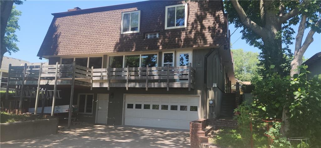 305 College Street — photo 30