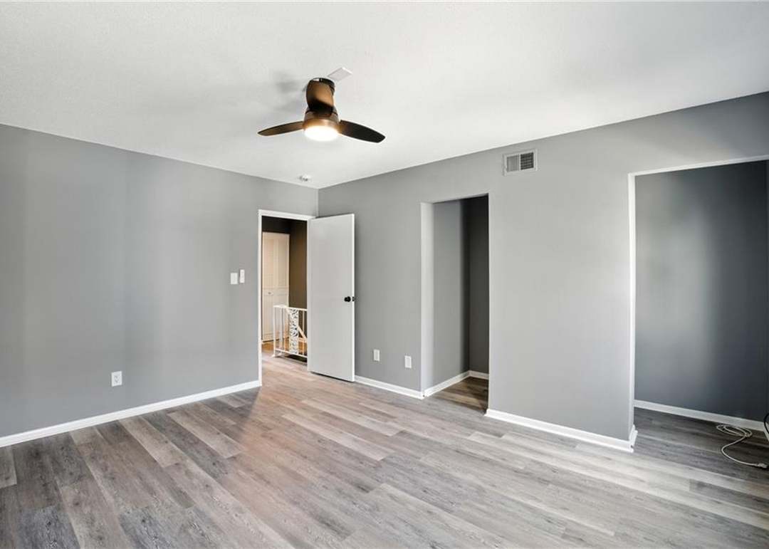 10242 W 96th Street — photo 19