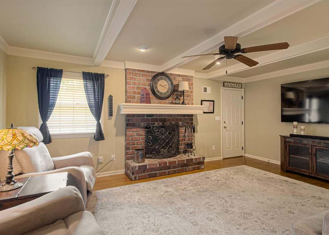 4312 S Greenwich Lane — photo 15
