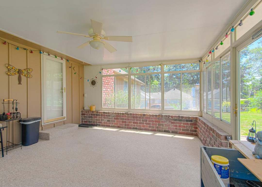 4312 S Greenwich Lane — photo 31