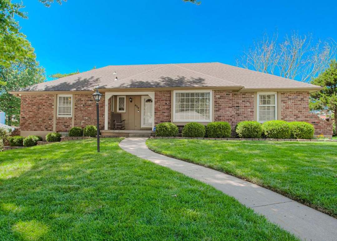 4312 S Greenwich Lane — photo 37