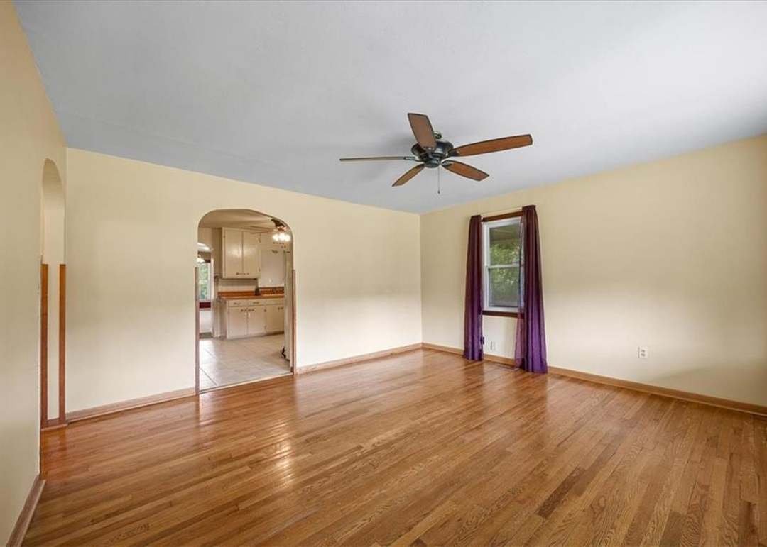 6608 N Edison Avenue — photo 11