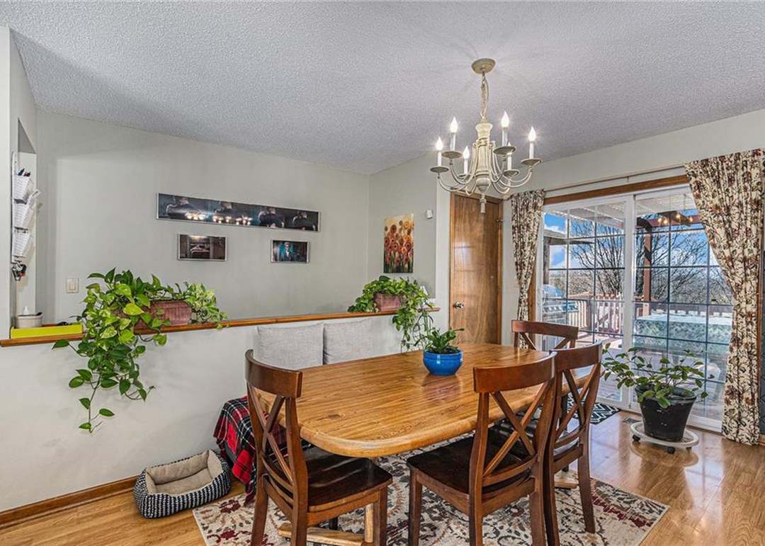 642 S DEERFIELD Drive — photo 4