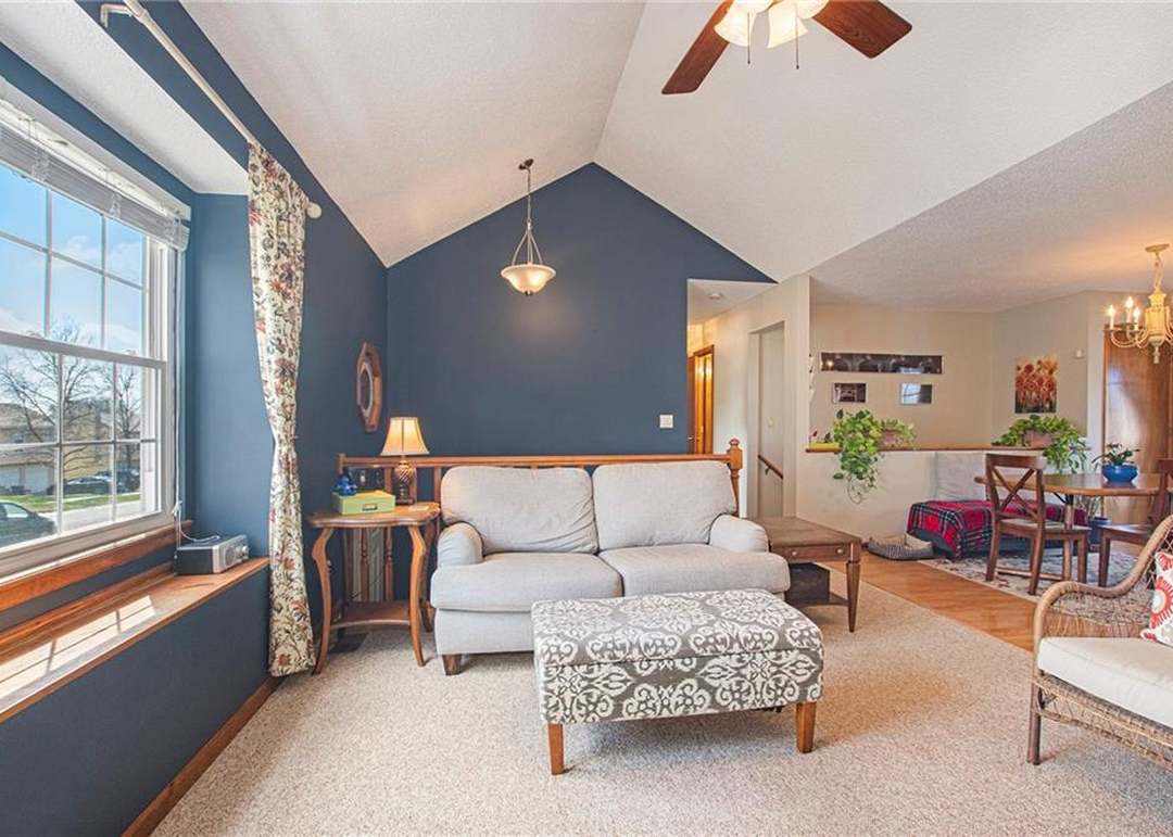 642 S DEERFIELD Drive — photo 11
