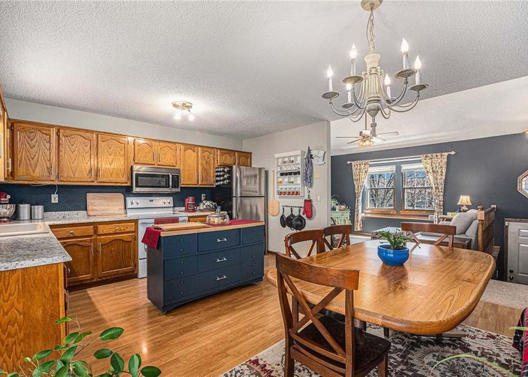 642 S DEERFIELD Drive — photo 12