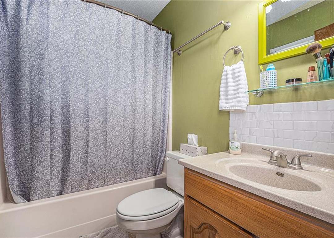 642 S DEERFIELD Drive — photo 17