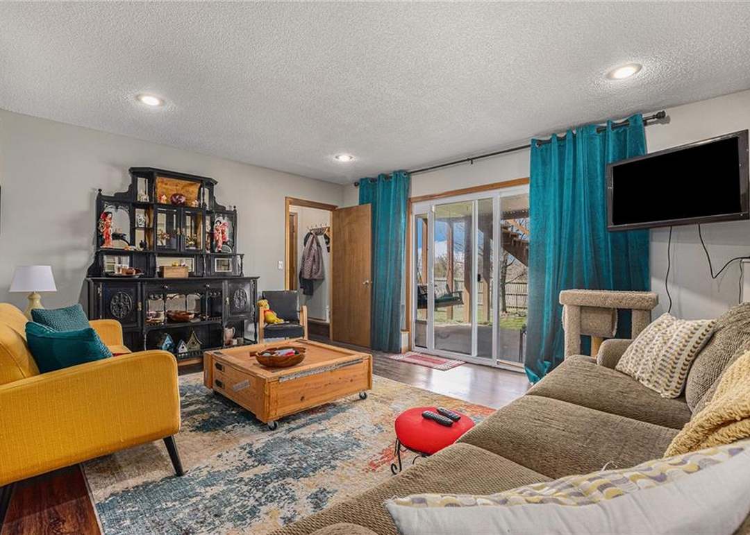 642 S DEERFIELD Drive — photo 21