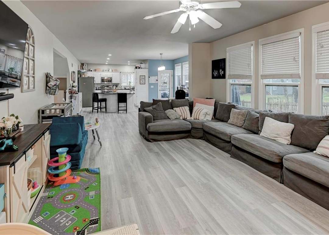18890 W 117th Street — photo 21