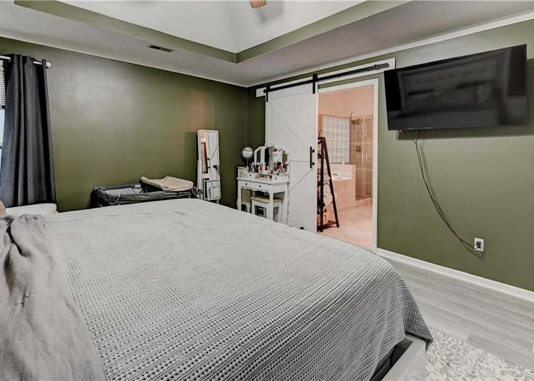 18890 W 117th Street — photo 29
