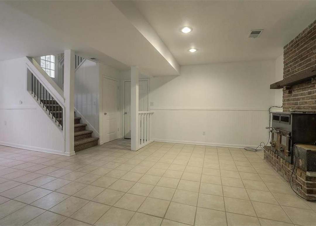 19910 S PICKERING Road — photo 27