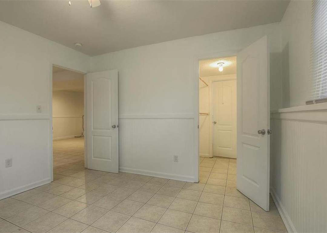19910 S PICKERING Road — photo 32