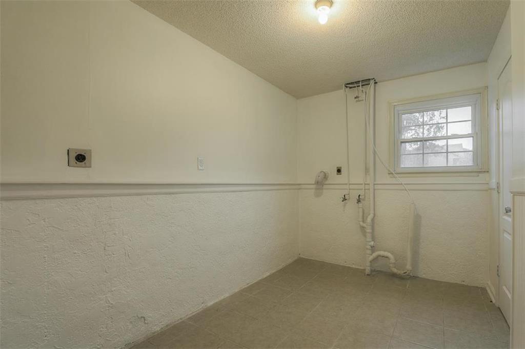 19910 S PICKERING Road — photo 34