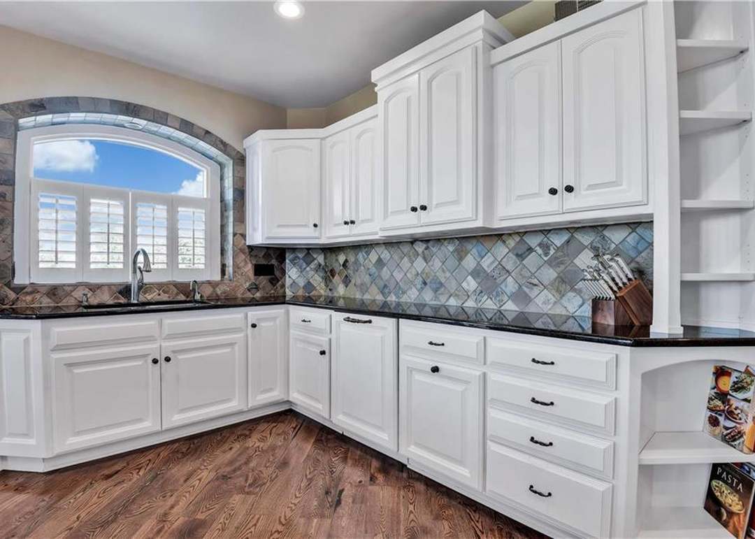 6212 W 138th Street — photo 22