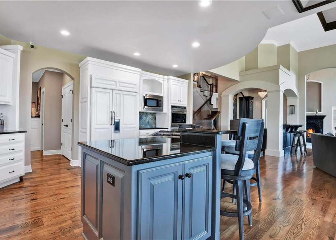 6212 W 138th Street — photo 25