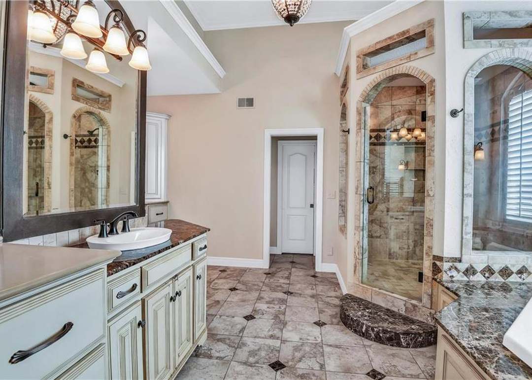6212 W 138th Street — photo 41