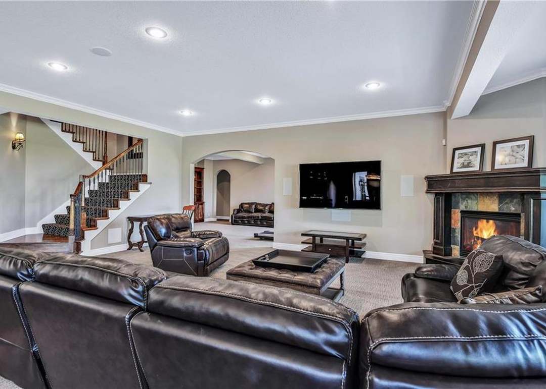 6212 W 138th Street — photo 58