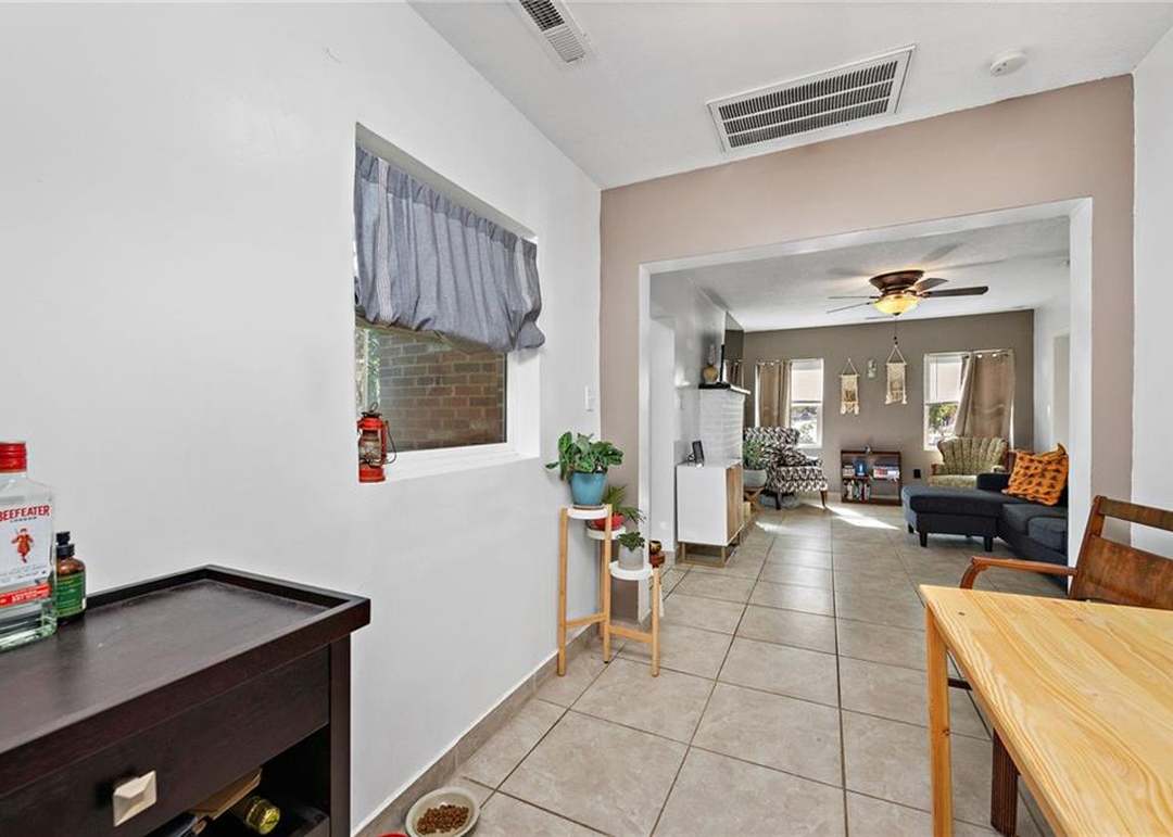 5804 Lamar Avenue — photo 12