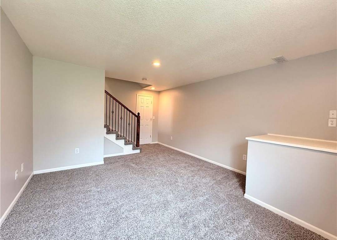 865 N Mulberry Street — photo 32