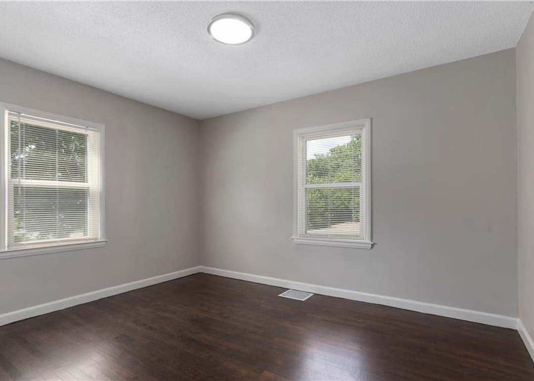 11501 E 35th Street S — photo 16