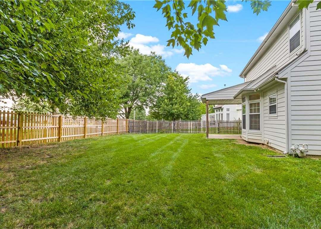 12904 Garnett Lane — photo 32