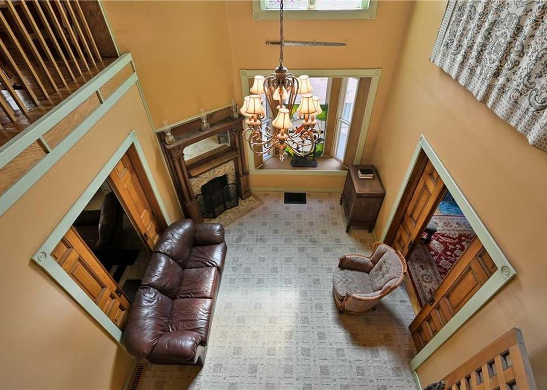 1837 Pendleton Avenue — photo 7