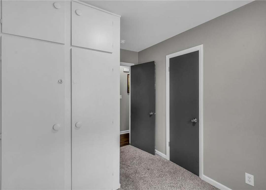 9206 Vaughn Avenue — photo 19