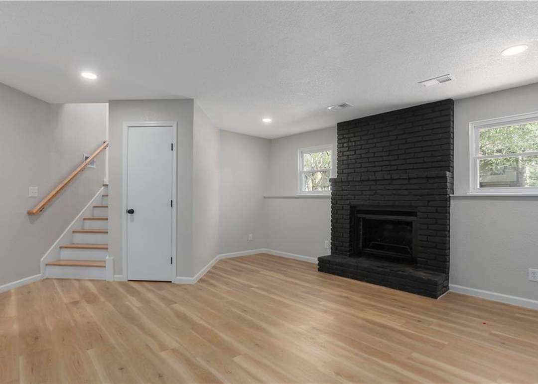 504 Buena Vista Drive — photo 5