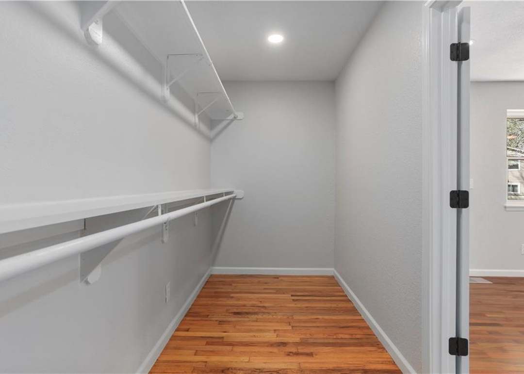 504 Buena Vista Drive — photo 16
