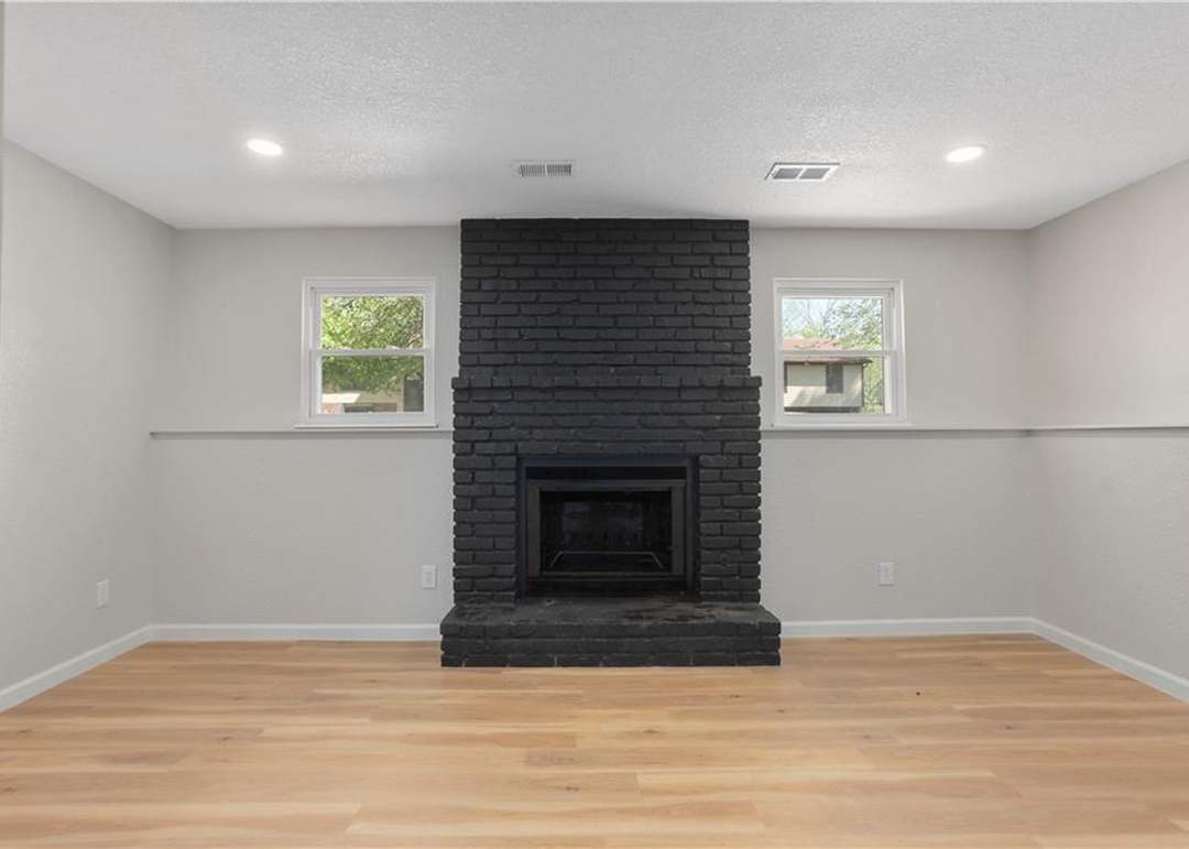 504 Buena Vista Drive — photo 23