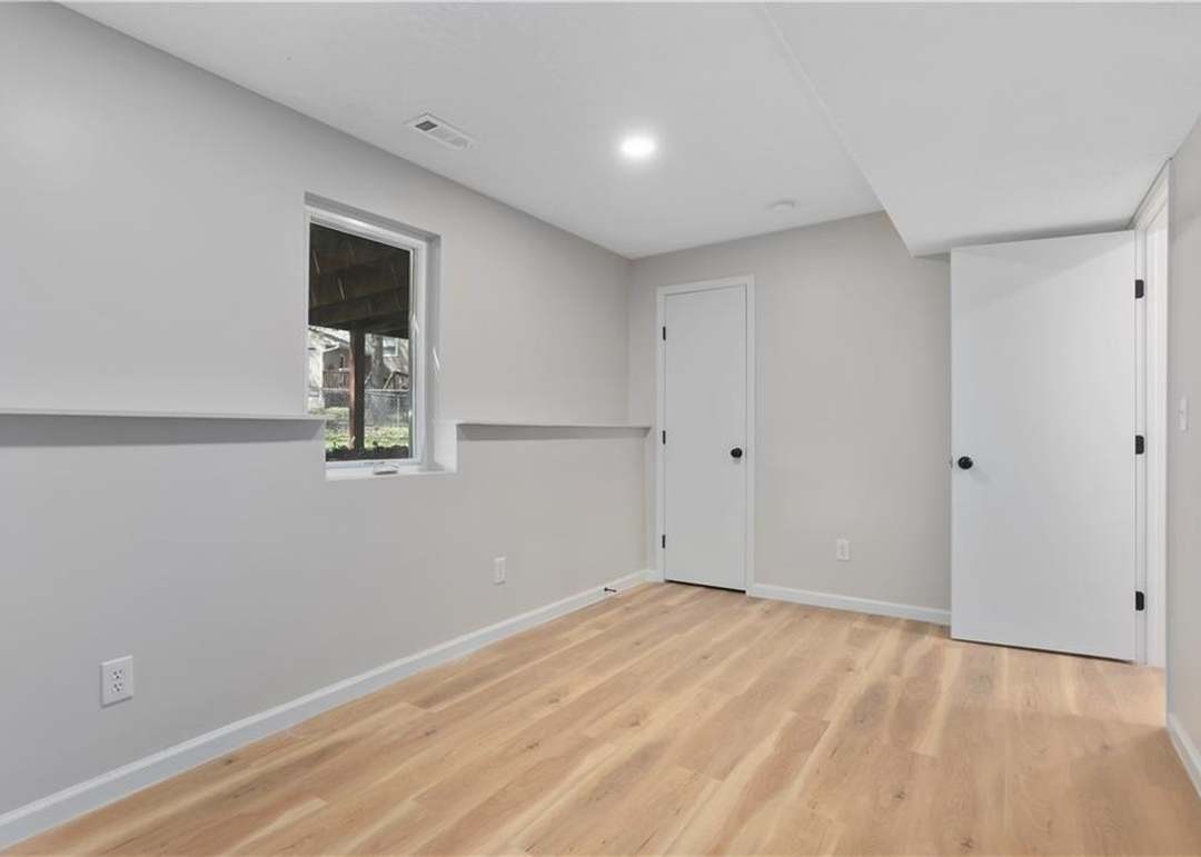 504 Buena Vista Drive — photo 31