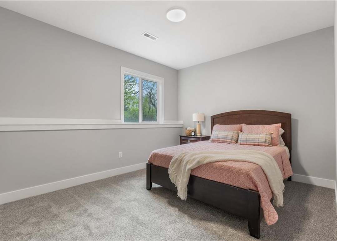 1145 SW Whitby Drive — photo 20