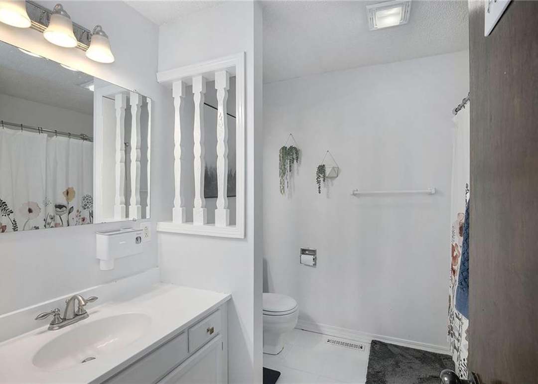 1205 S 103rd Street — photo 20