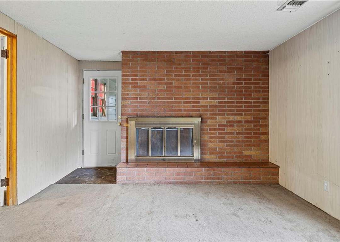 2138 S 48th Street — photo 7