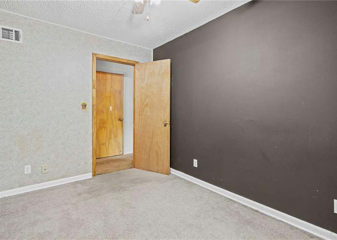 2138 S 48th Street — photo 24