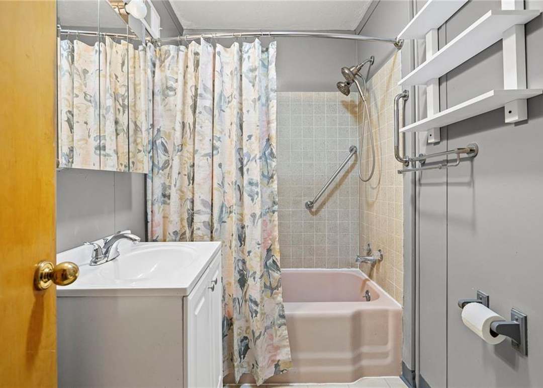2138 S 48th Street — photo 25