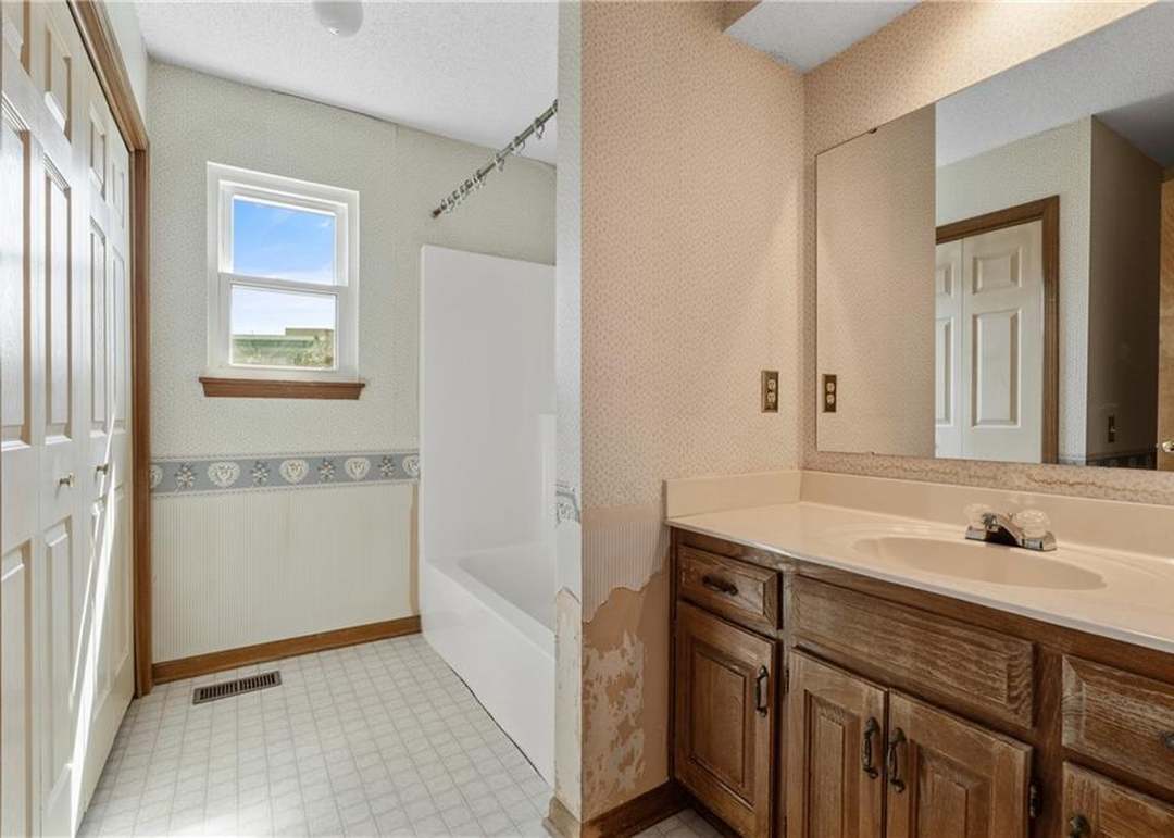 1398 S Brentwood Drive — photo 26