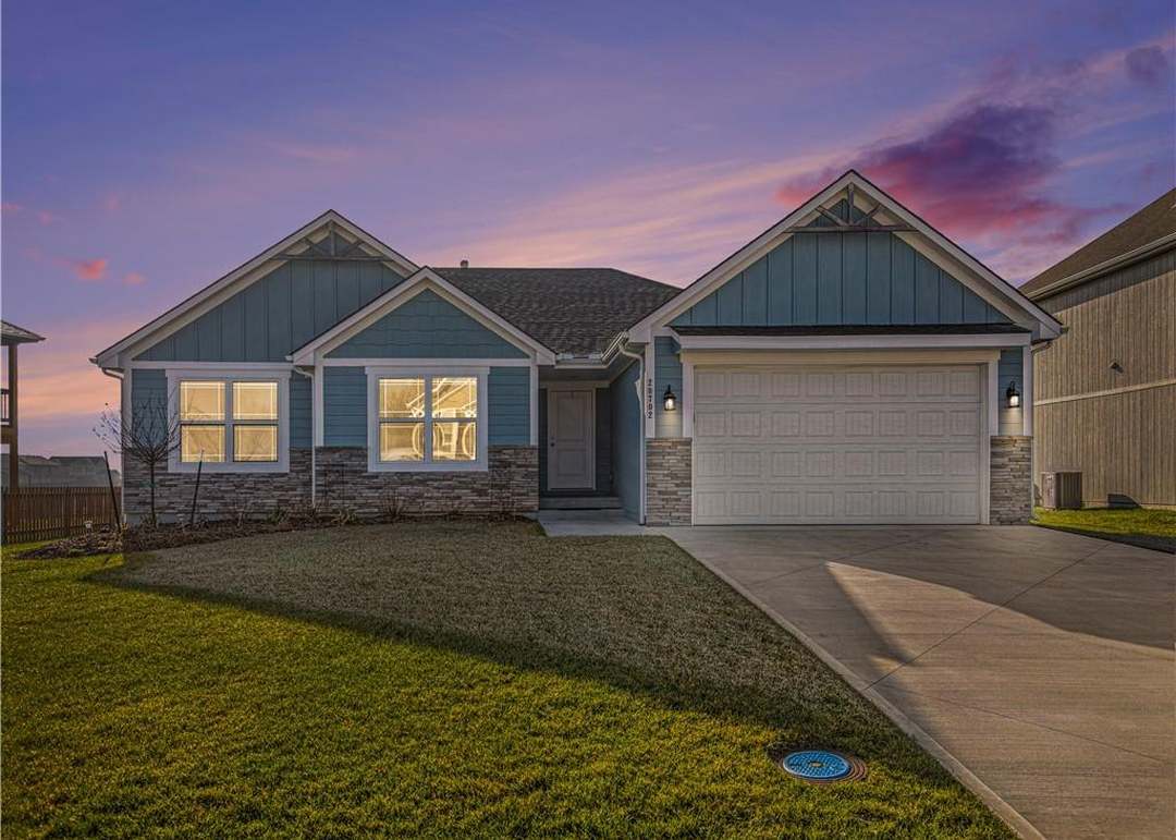 20702 Copper Creek Drive — photo 8