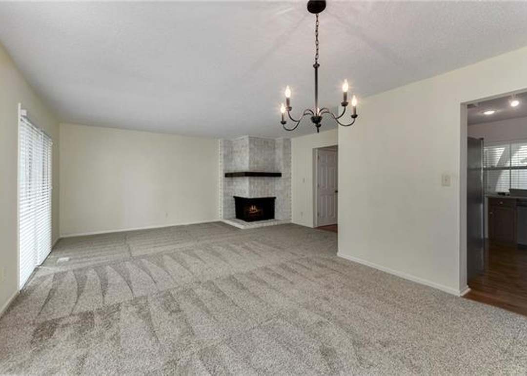 10221 ROBINSON Street — photo 14
