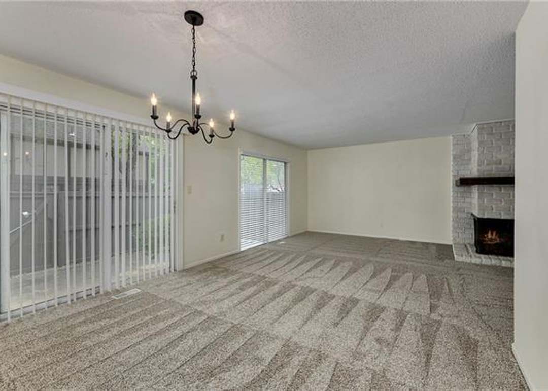10221 ROBINSON Street — photo 15